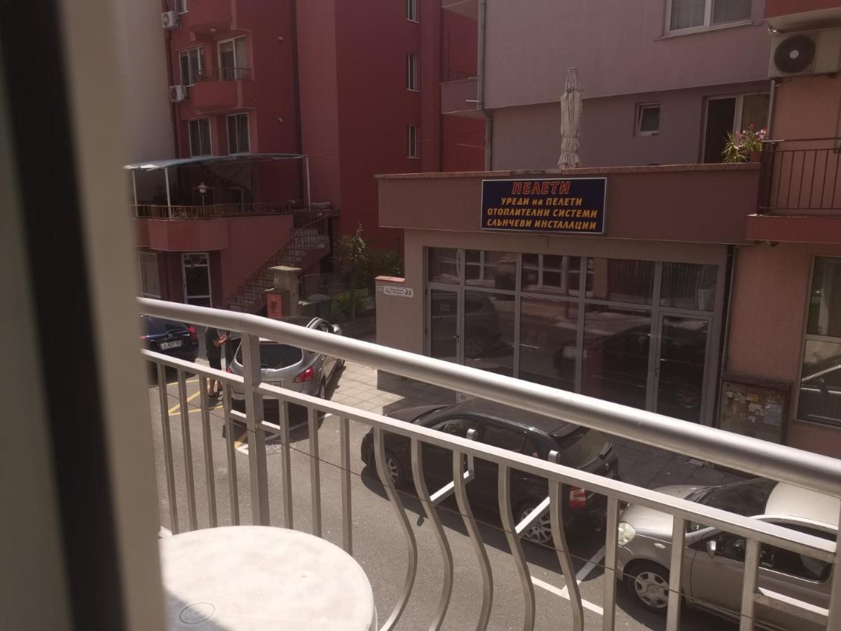 Ferienwohnung Alexandrov Plaza Studio Nessebar Exterior foto